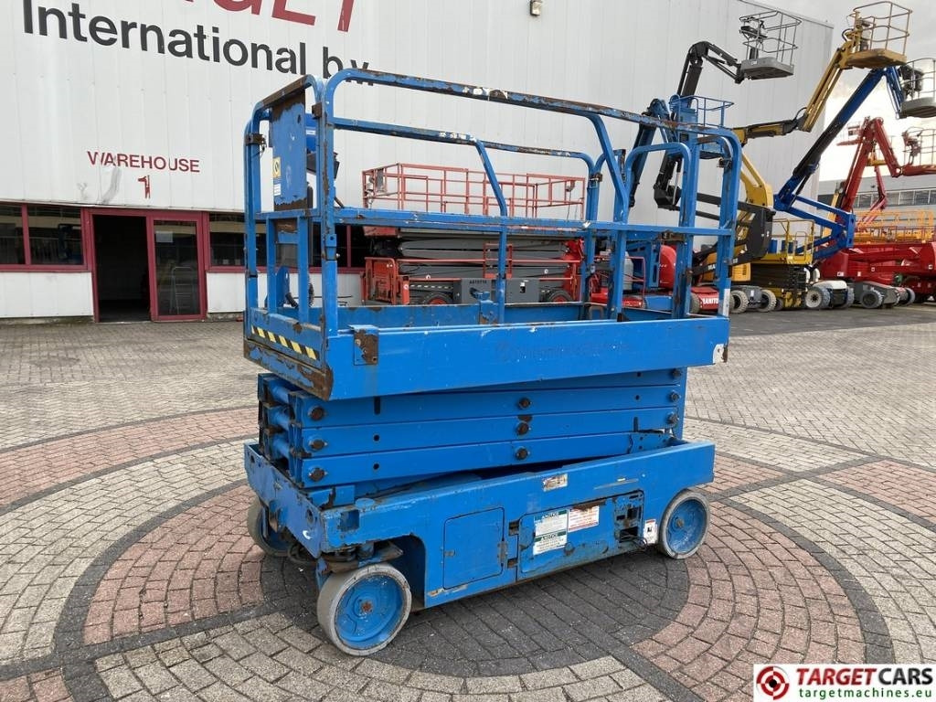 Genie GS-2646 Electric 2646 Scissor Work Lift 992cm - 剪式升降机:图1 Genie GS-2646 Electric 2646 Scissor Work Lift 992cm - 剪式升降机:图1