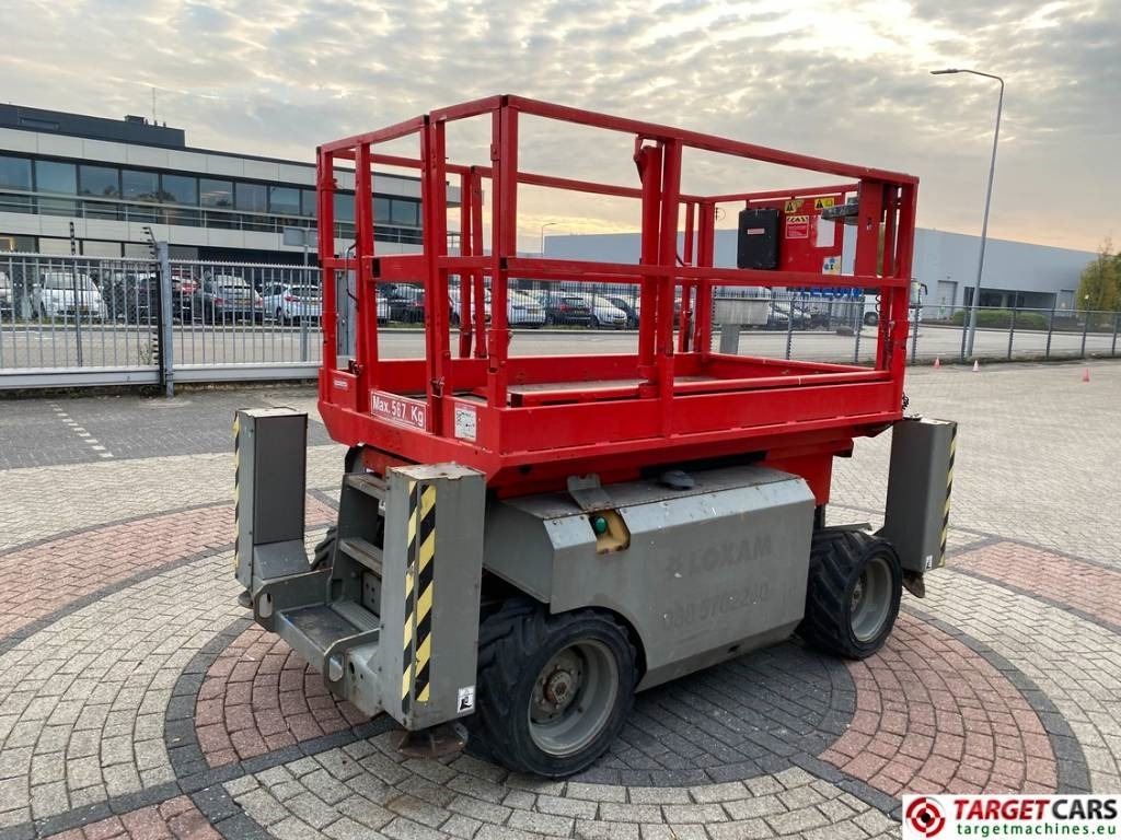 Genie GS-2668RT Diesel 4x4 Scissor Work Lift 992cm - 剪式升降机:图3 Genie GS-2668RT Diesel 4x4 Scissor Work Lift 992cm - 剪式升降机:图3
