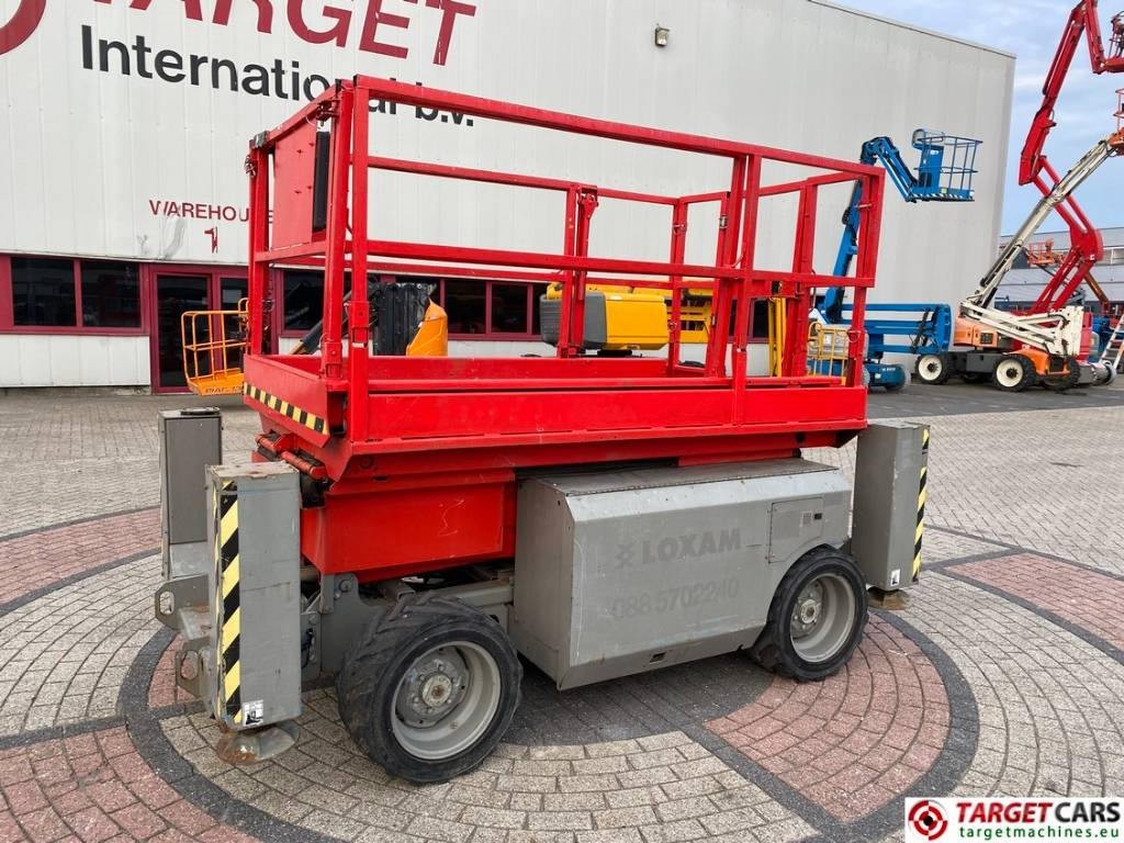 Genie GS-2668RT Diesel 4x4 Scissor Work Lift 992cm - 剪式升降机:图1 Genie GS-2668RT Diesel 4x4 Scissor Work Lift 992cm - 剪式升降机:图1