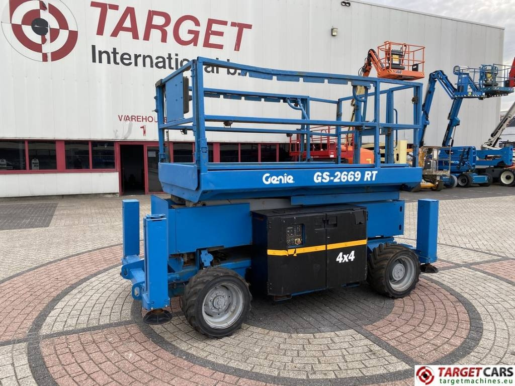 Genie GS-2669RT Diesel 4x4 Scissor Work Lift 1000cm  - 剪式升降机:图1 Genie GS-2669RT Diesel 4x4 Scissor Work Lift 1000cm  - 剪式升降机:图1