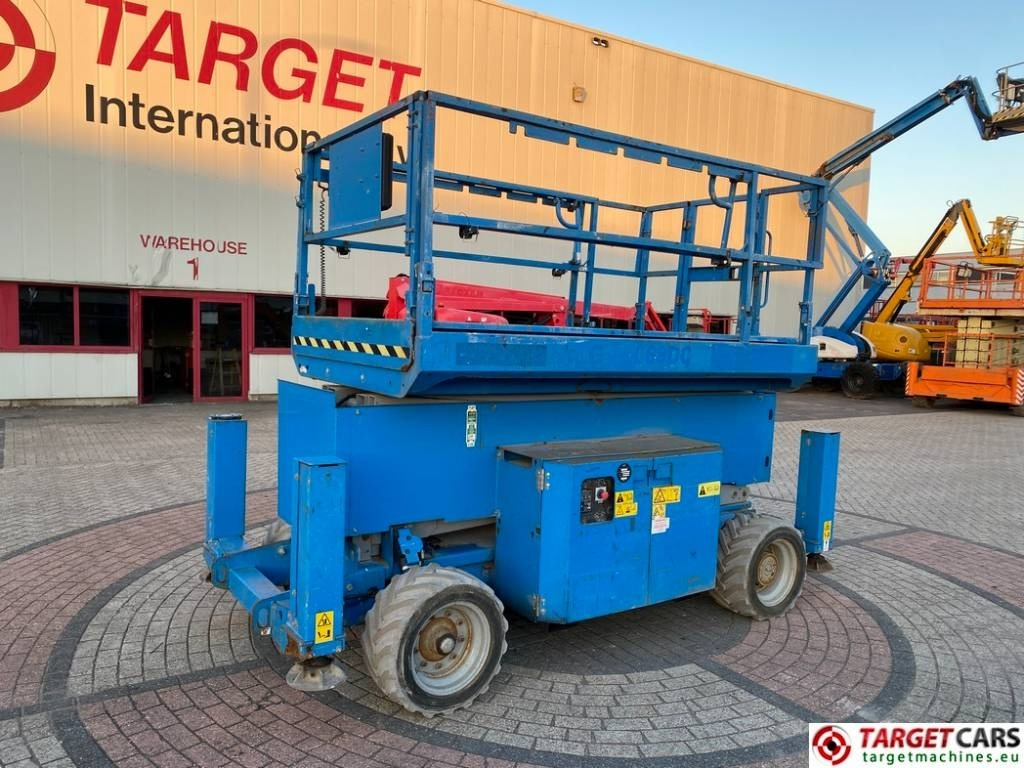 Genie GS-4069 DC Electric GS4069 Scissor WorkLift 1412cm - 剪式升降机:图1 Genie GS-4069 DC Electric GS4069 Scissor WorkLift 1412cm - 剪式升降机:图1