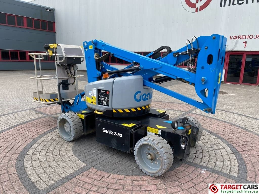 Genie Z-33/18 Articulated Electric Boom Work Lift 1200cm - 铰接臂:图4 Genie Z-33/18 Articulated Electric Boom Work Lift 1200cm - 铰接臂:图4