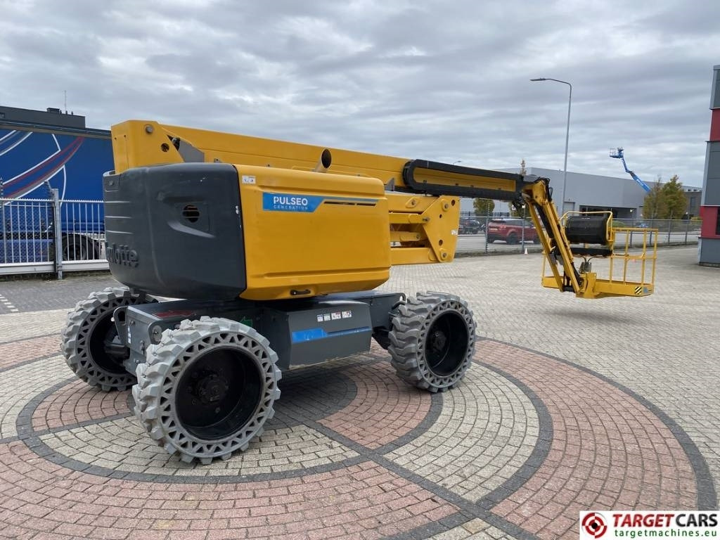 Haulotte HA20 LE Pro HyBrid Articulated 4x4x4 Lift 2076cm - 铰接臂:图3 Haulotte HA20 LE Pro HyBrid Articulated 4x4x4 Lift 2076cm - 铰接臂:图3