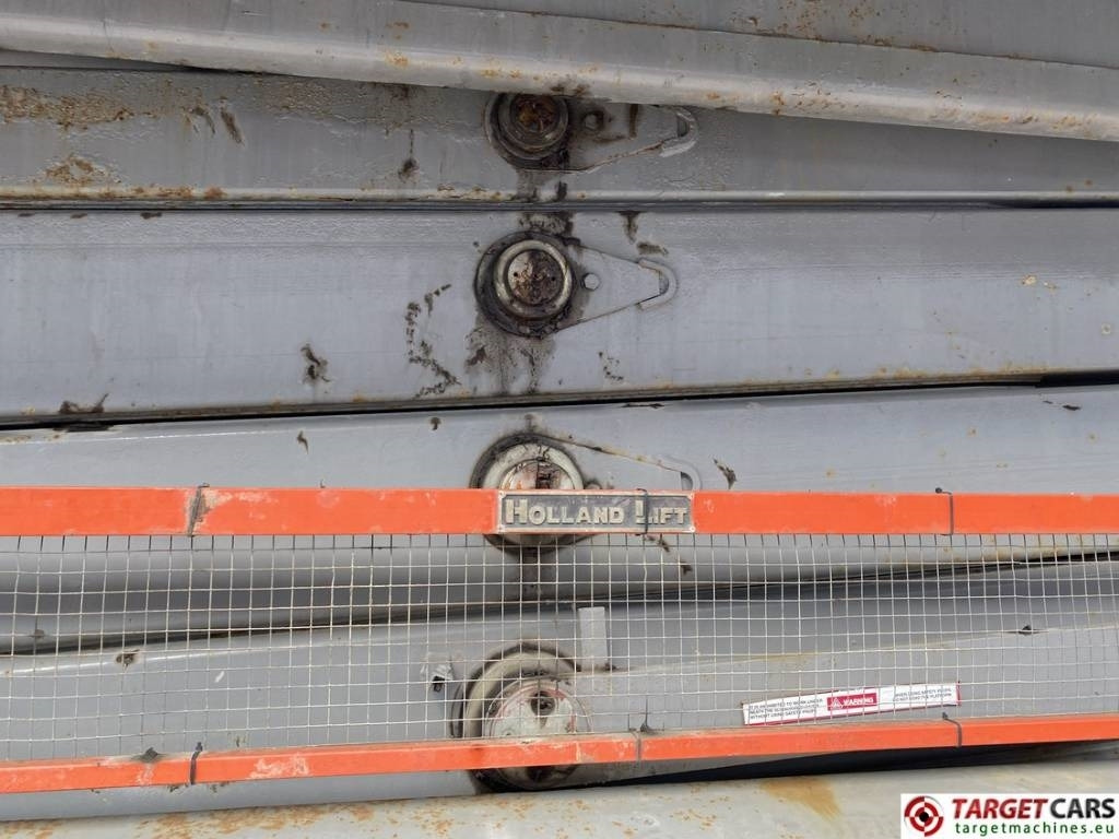 剪式升降机 Holland Lift Combistar M-250DL27 diesel scissor worklift 27.20M：图28