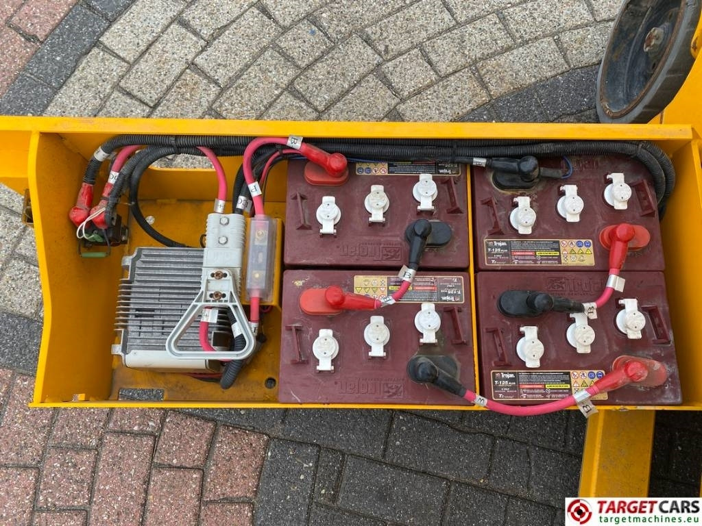 剪式升降机 JCB S2646E Electric Scissor Work Lift 990cm：图13