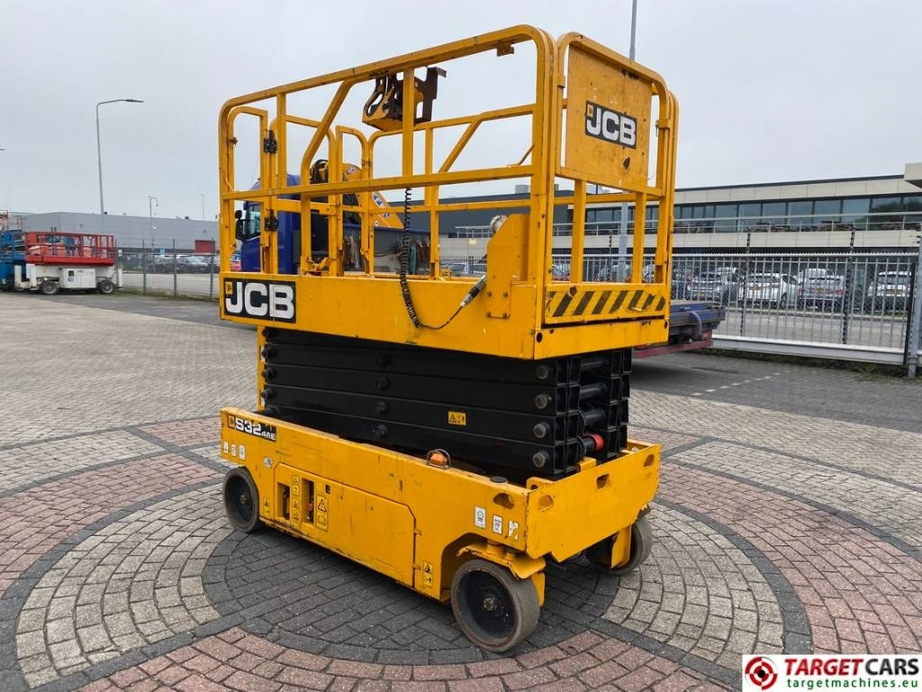 JCB S3246E Electric Scissor Work Lift 1200cm - 剪式升降机:图2 JCB S3246E Electric Scissor Work Lift 1200cm - 剪式升降机:图2