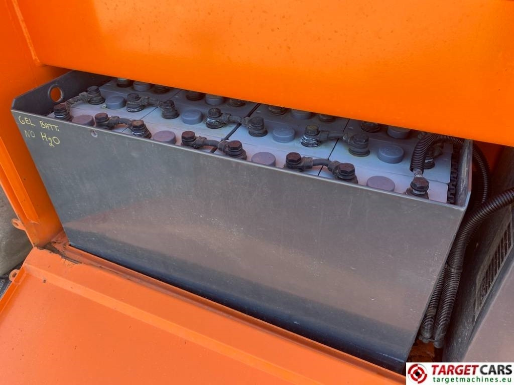 剪式升降机 JLG 153-12 Liftlux Electric Scissor Work Lift 1730cm：图16