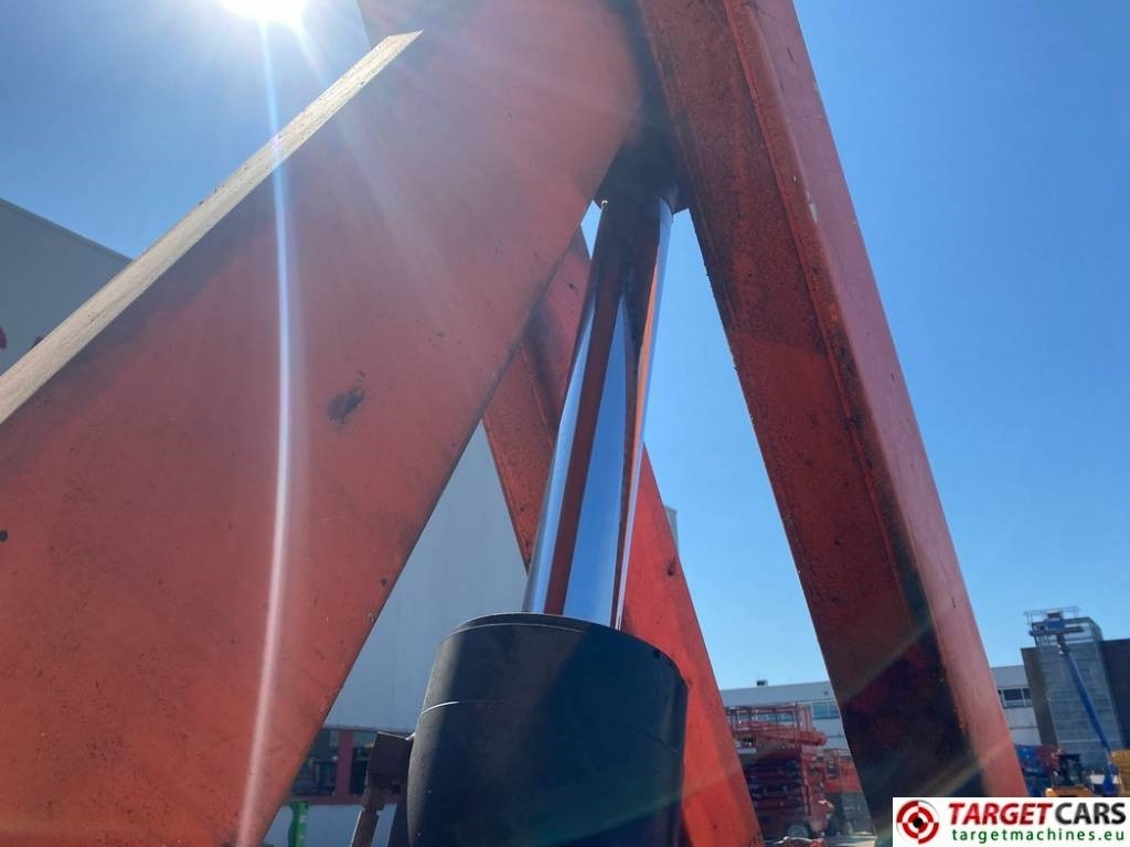 剪式升降机 JLG 153-12 Liftlux Electric Scissor Work Lift 1730cm：图26