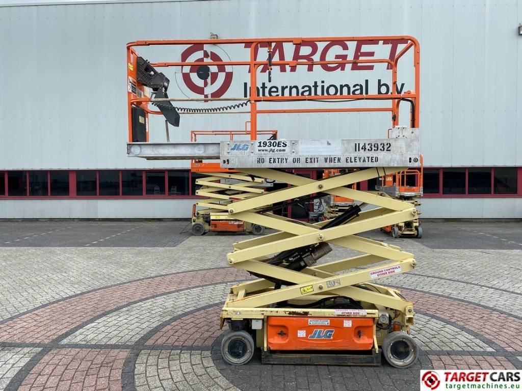 JLG 1930ES Electric Scissor Work Lift 772cm - 剪式升降机:图5 JLG 1930ES Electric Scissor Work Lift 772cm - 剪式升降机:图5