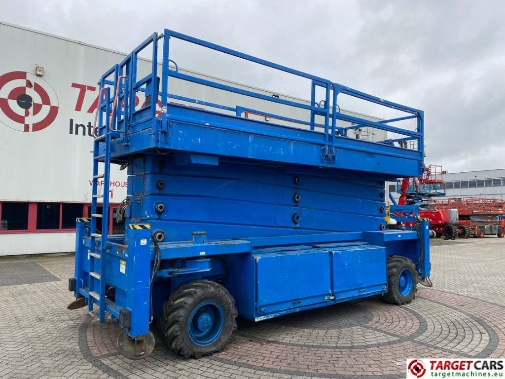 JLG Liftlux 260-25 Diesel 4x4 Scissor Work Lift 2800cm - 剪式升降机:图1 JLG Liftlux 260-25 Diesel 4x4 Scissor Work Lift 2800cm - 剪式升降机:图1