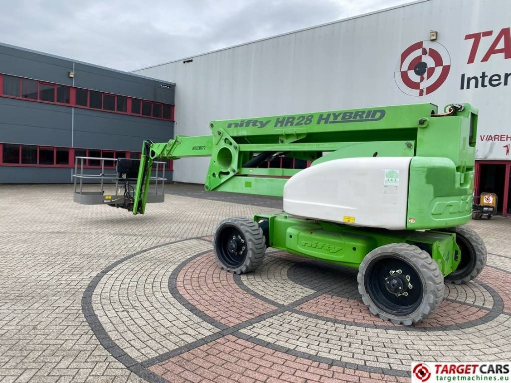 Niftylift HR28 HyBrid Articulated 4x4 Boom Work Lift 2800cm - 铰接臂:图4 Niftylift HR28 HyBrid Articulated 4x4 Boom Work Lift 2800cm - 铰接臂:图4