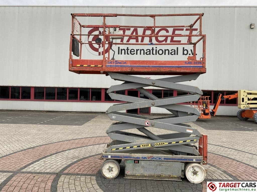 SkyJack SJIII-3226 Electric Scissor Work Lift 990cm - 剪式升降机:图5 SkyJack SJIII-3226 Electric Scissor Work Lift 990cm - 剪式升降机:图5
