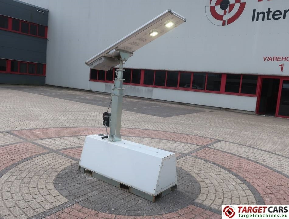 Trime X-Pole Tower Light 2x25W Led Solar Panel - 照明塔:图4 Trime X-Pole Tower Light 2x25W Led Solar Panel - 照明塔:图4