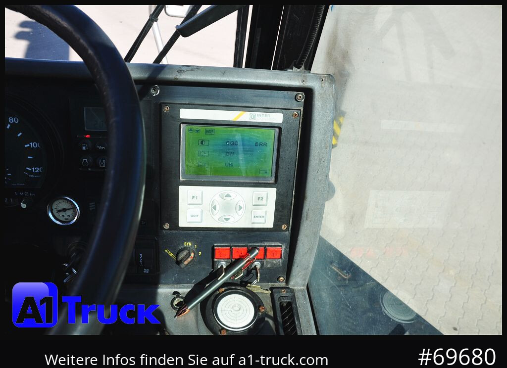 DEMAG AC 40-1 City, Mobilkran, Klappspitze, - 移动式起重机:图3 DEMAG AC 40-1 City, Mobilkran, Klappspitze, - 移动式起重机:图3