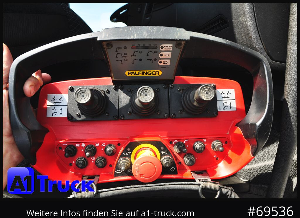 MERCEDES-BENZ Arocs 1830, Kipper + Kran,Palfinger, Funk, - 起重车:图3 MERCEDES-BENZ Arocs 1830, Kipper + Kran,Palfinger, Funk, - 起重车:图3