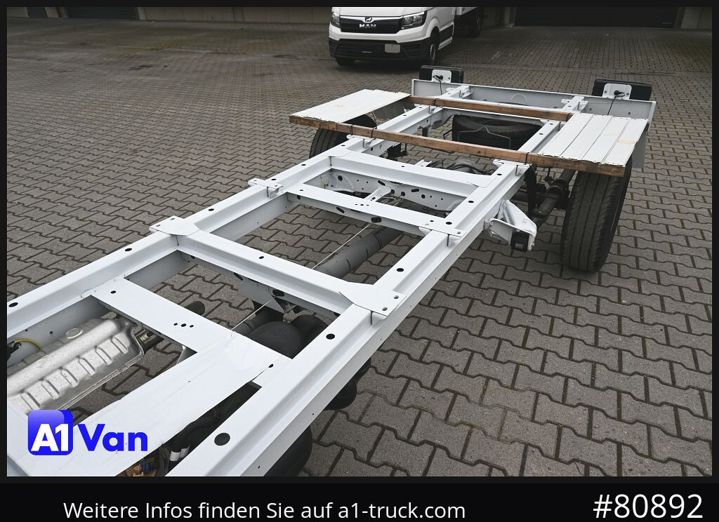 新的 驾驶室底盘卡车 MERCEDES-BENZ Sprinter 317 CDI Fahrgestell, NEU, Klima, Tempomat, 3-Sitzer：图15