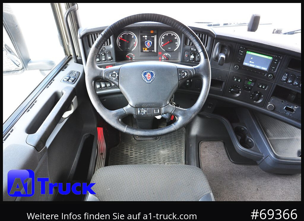 Interior photo 1: 牵引车 SCANIA R 450  Hydraulik Klima,