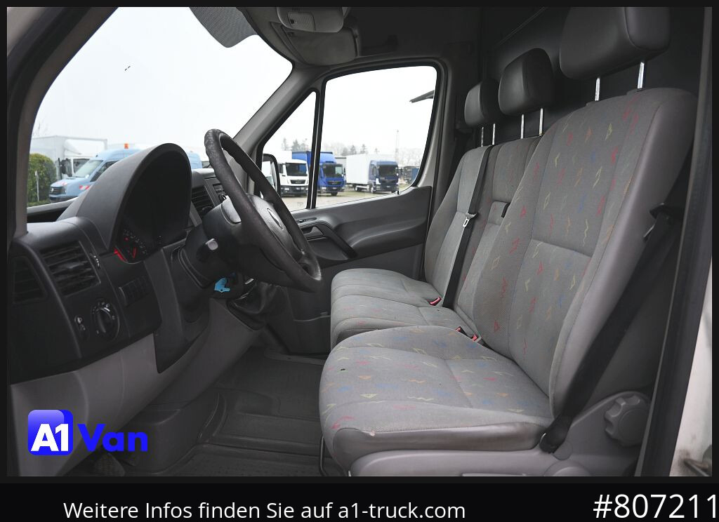 VOLKSWAGEN Crafter 35 L2H2 Kastenwagen, Klima, AHK - 无侧窗厢式货车:图3 VOLKSWAGEN Crafter 35 L2H2 Kastenwagen, Klima, AHK - 无侧窗厢式货车:图3
