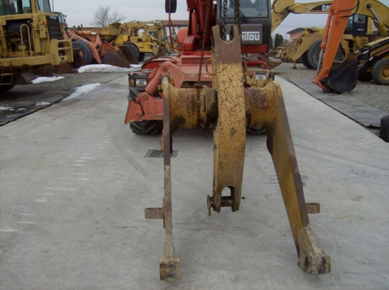 Caterpillar 963 BRACCIO CON BIELLA - 臂架 适用于 建筑机械:图2 Caterpillar 963 BRACCIO CON BIELLA - 臂架 适用于 建筑机械:图2