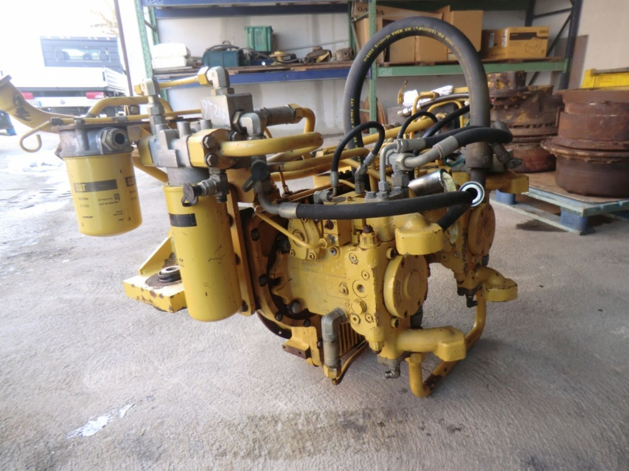 Caterpillar 963C DRIVE DI ACCOPPIAMENTO DELLE POMPE - 传动装置 适用于 建筑机械:图3 Caterpillar 963C DRIVE DI ACCOPPIAMENTO DELLE POMPE - 传动装置 适用于 建筑机械:图3