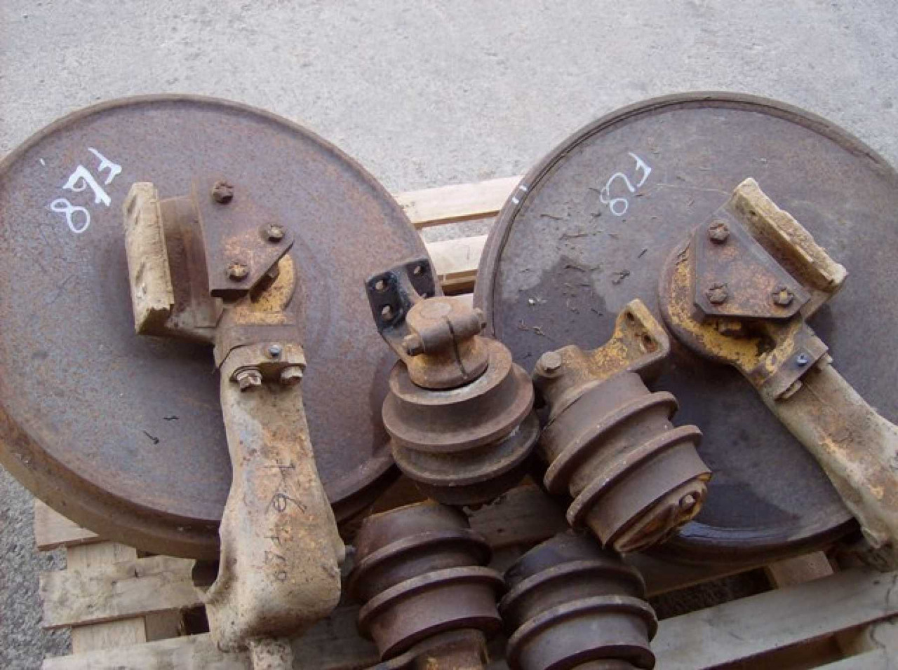 FIAT ALLIS FL8 2 RUOTE FOLLE - 底盘零件 适用于 建筑机械:图4 FIAT ALLIS FL8 2 RUOTE FOLLE - 底盘零件 适用于 建筑机械:图4