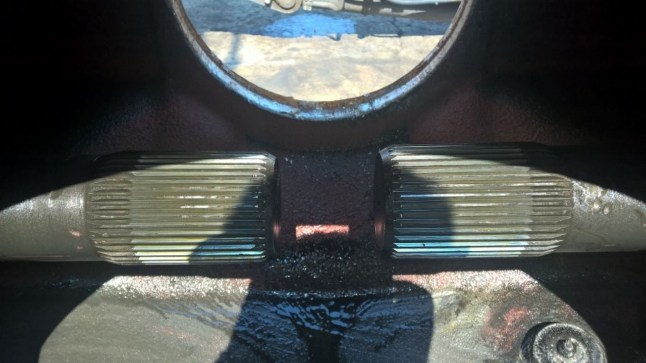 PERLINI DP655 ASSALE COMPLETO DI RIDUTTORI - 传动装置 适用于 建筑机械:图5 PERLINI DP655 ASSALE COMPLETO DI RIDUTTORI - 传动装置 适用于 建筑机械:图5