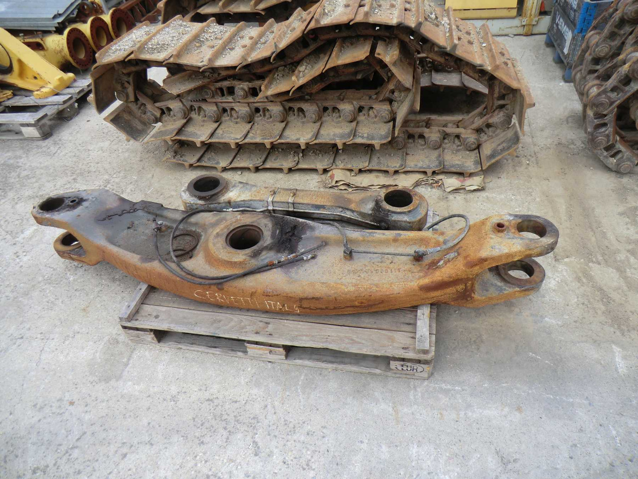 VOLVO L330E BIELLA - 车身和外部 适用于 建筑机械:图1 VOLVO L330E BIELLA - 车身和外部 适用于 建筑机械:图1