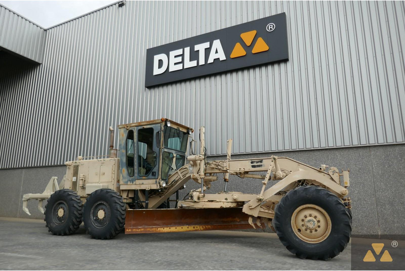 Caterpillar 130G Ex-army - 平路机:图3 Caterpillar 130G Ex-army - 平路机:图3