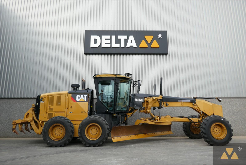Caterpillar 140M2 - 平路机:图2 Caterpillar 140M2 - 平路机:图2