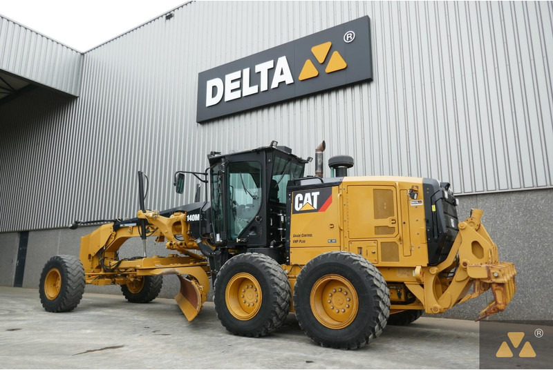 平路机 Caterpillar 140M2：图8