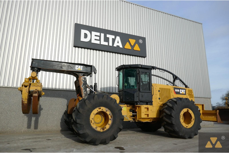 Caterpillar 555D - 林业设备:图5 Caterpillar 555D - 林业设备:图5