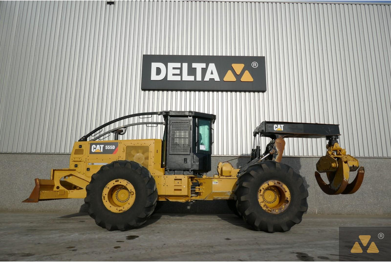 Caterpillar 555D - 林业设备:图1 Caterpillar 555D - 林业设备:图1