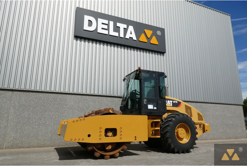 Caterpillar CP76 - 碾压机:图4 Caterpillar CP76 - 碾压机:图4