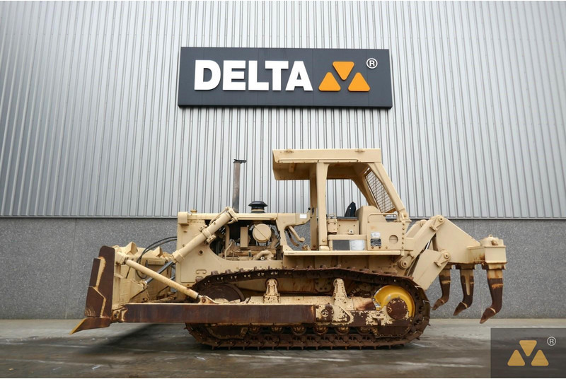 Caterpillar D7G Ex-army - 推土机:图1 Caterpillar D7G Ex-army - 推土机:图1