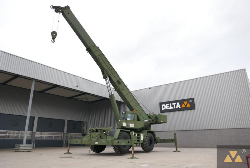 Grove RT875 Ex-army - 越野起重机:图3 Grove RT875 Ex-army - 越野起重机:图3