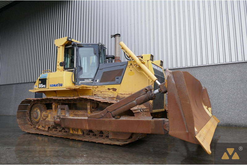 Komatsu D85PX-15 - 推土机:图3 Komatsu D85PX-15 - 推土机:图3