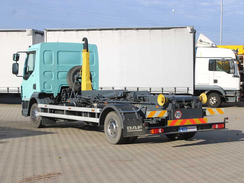 DAF LF 180 FA, EURO 6, HOOK LOADER CONTAINER - 吊钩升降车:图5 DAF LF 180 FA, EURO 6, HOOK LOADER CONTAINER - 吊钩升降车:图5