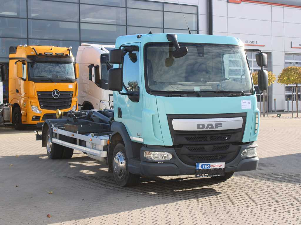 DAF LF 180 FA, EURO 6, HOOK LOADER CONTAINER - 吊钩升降车:图3 DAF LF 180 FA, EURO 6, HOOK LOADER CONTAINER - 吊钩升降车:图3