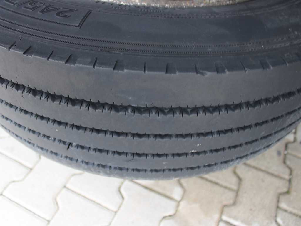 Iveco EUROCARGO 120E25, EURO 6, SIDE BOARD, HYDRAULIC FRONT 租赁 Iveco EUROCARGO 120E25, EURO 6, SIDE BOARD, HYDRAULIC FRONT:图18 Iveco EUROCARGO 120E25, EURO 6, SIDE BOARD, HYDRAULIC FRONT 租赁 Iveco EUROCARGO 120E25, EURO 6, SIDE BOARD, HYDRAULIC FRONT:图18