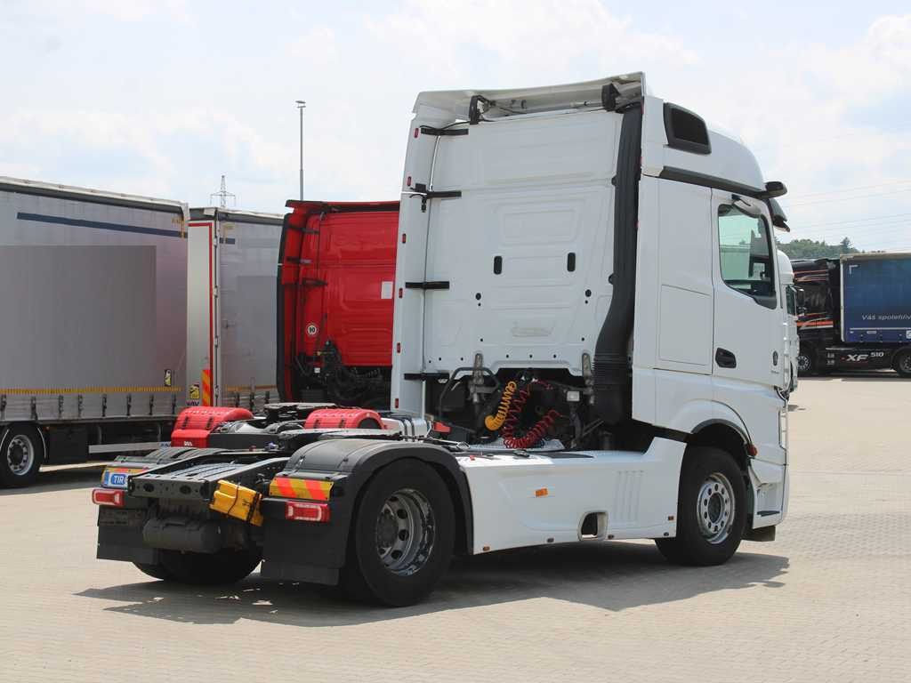 Mercedes-Benz Actros 1851, EURO 6, RETARDER, INDEPENDENT AIR CONDITIONING - 牵引车:图4 Mercedes-Benz Actros 1851, EURO 6, RETARDER, INDEPENDENT AIR CONDITIONING - 牵引车:图4