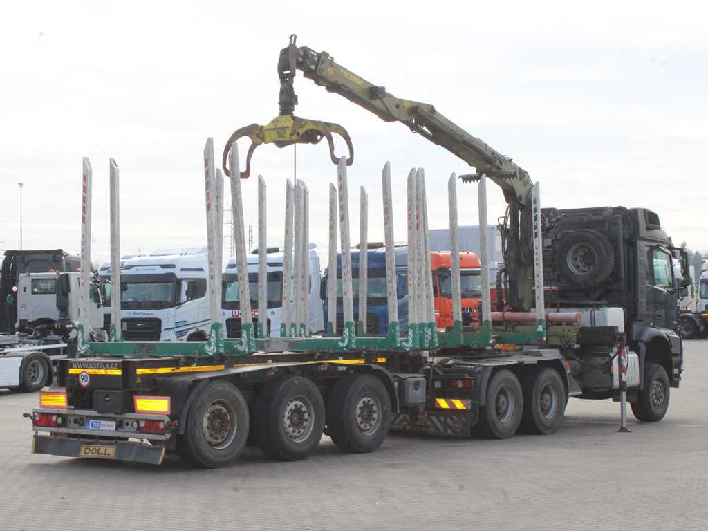 Mercedes-Benz Arocs 3351, 6x6, HYDRAULIC ARM LOGLIFT ET450, TYRES 80% - 牵引车, 木材运输半挂车:图4 Mercedes-Benz Arocs 3351, 6x6, HYDRAULIC ARM LOGLIFT ET450, TYRES 80% - 牵引车, 木材运输半挂车:图4