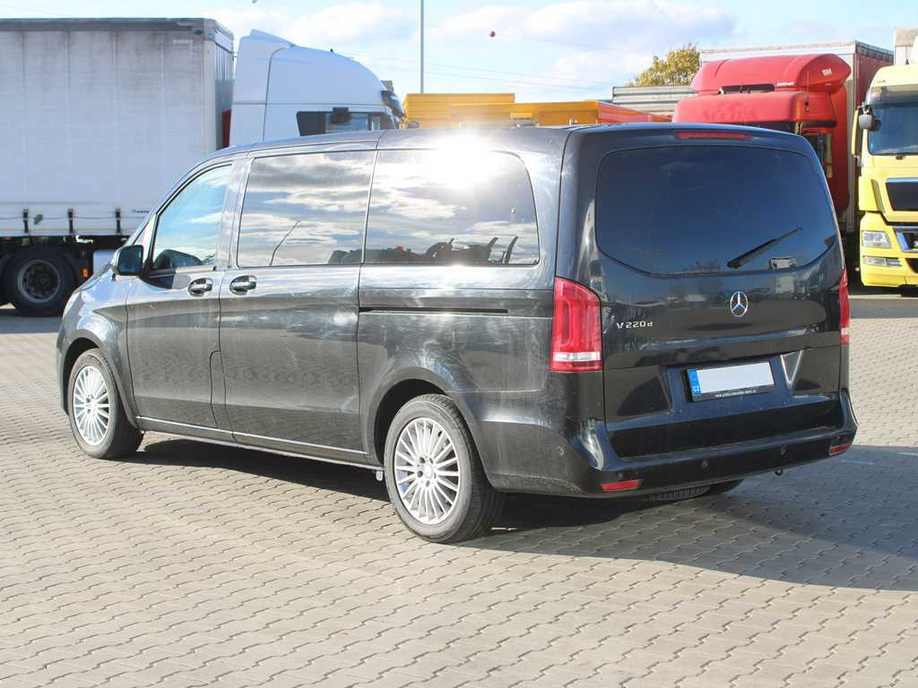 Mercedes-Benz V 220d, 7 SEATS, CAMERA - 其他机械:图5 Mercedes-Benz V 220d, 7 SEATS, CAMERA - 其他机械:图5