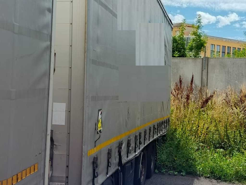 Panav TV018M - 侧帘拖车:图1 Panav TV018M - 侧帘拖车:图1