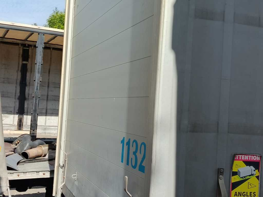 Panav TV018M - 侧帘拖车:图2 Panav TV018M - 侧帘拖车:图2
