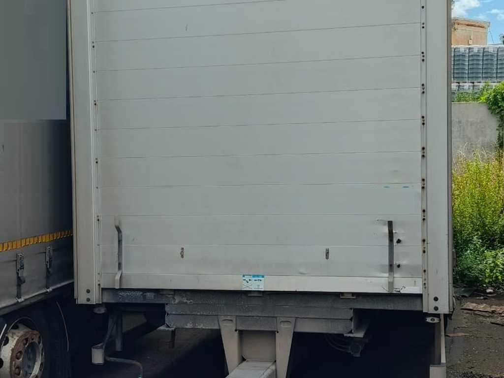 Panav TV018M - 侧帘拖车:图1 Panav TV018M - 侧帘拖车:图1