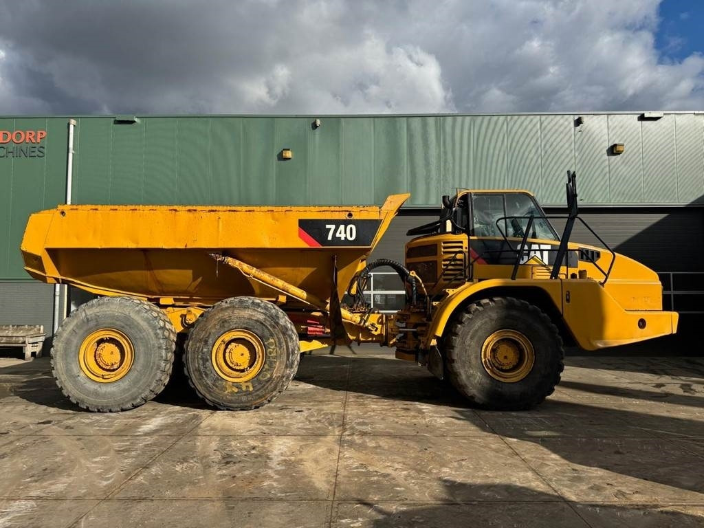 CAT 740 - 小型自卸车:图2 CAT 740 - 小型自卸车:图2