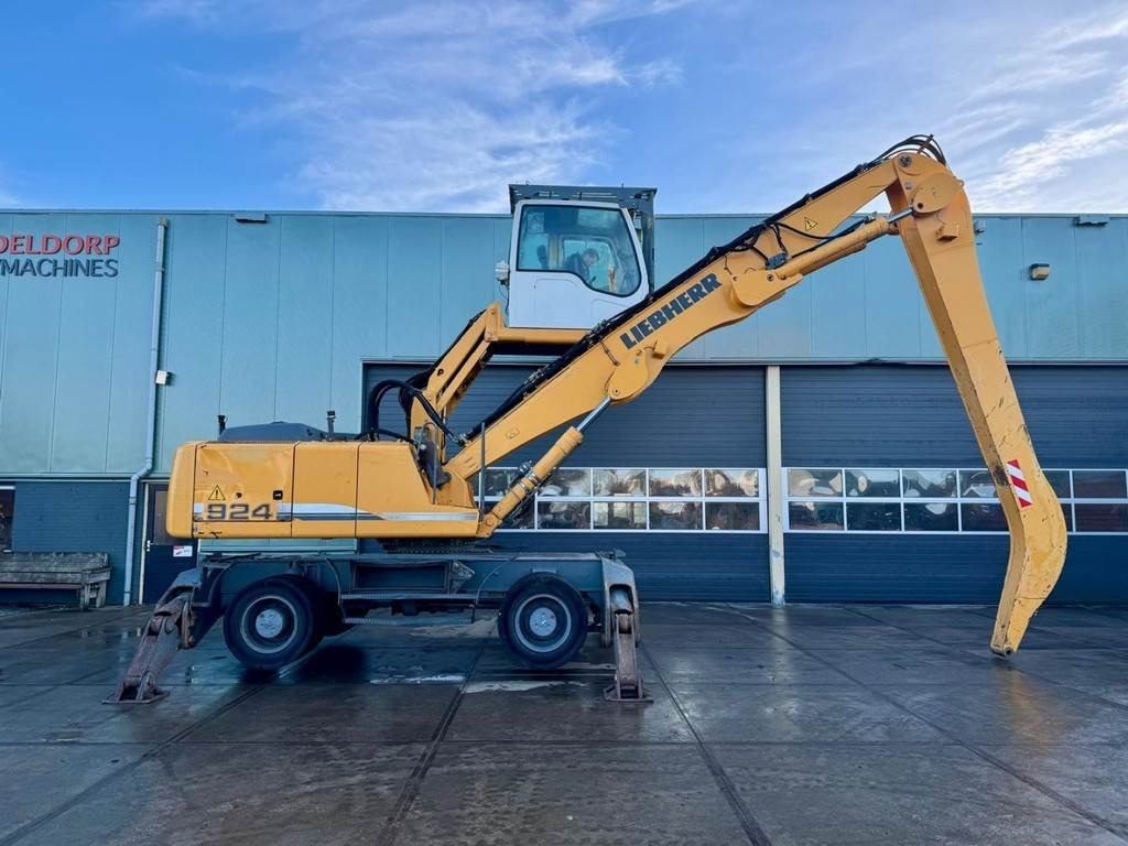 Liebherr A 924 C - 垃圾/ 工业叉装车:图5 Liebherr A 924 C - 垃圾/ 工业叉装车:图5