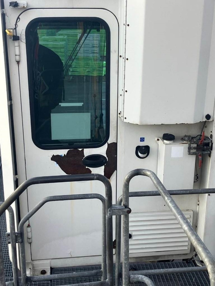 垃圾/ 工业叉装车 Liebherr LH 120 CG：图12