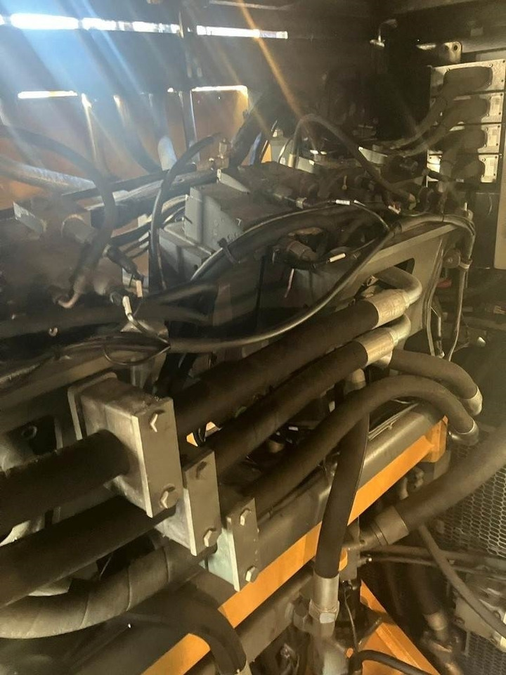 垃圾/ 工业叉装车 Liebherr LH 120 CG：图29