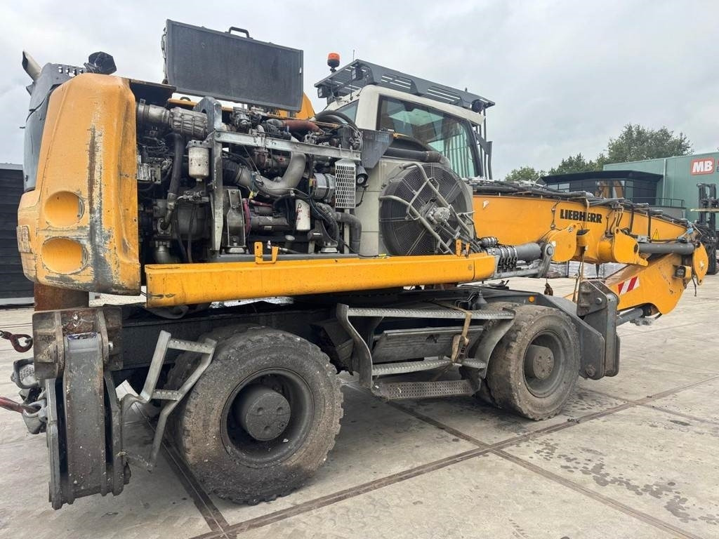 Liebherr LH 22 M - 垃圾/ 工业叉装车:图4 Liebherr LH 22 M - 垃圾/ 工业叉装车:图4